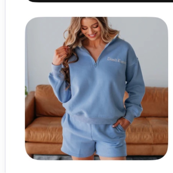 Bailey Rose Don’t Know Don’t Care Pullover Size L Powder Blue Long Sleeve - Picture 2 of 11